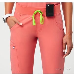 Figs Kade Cargo Scrub Pants